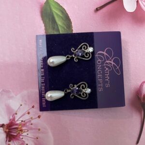Kathy's Concepts Pearl and Purple Earrings